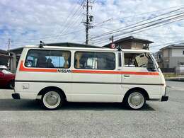 丸目4灯E23ホーミー　SGL　ローダウン　ホワイトリボンタイヤ　バン登録　ワゴン登録可能