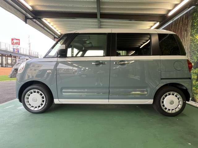 ■全車両保証付き■　当社では届出済未使用車でも新車と同様の保証をつけて販売しております。また各店舗に最新の整備工場とプロメカニックが常駐しておりますのでアフターメンテナンスもお任せください！