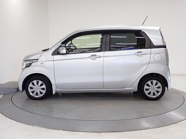 マン・マキシマム/メカ・ミニマム思想。人間のためのスペースは最大に、機械のためのスペースは最小限にして、クルマのスペース効率を高めようとする、Hondaのクルマづくりの基本的な考え方です！