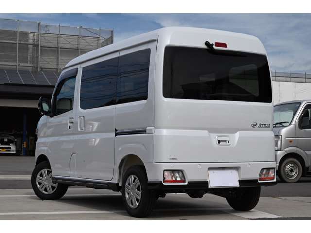 【毎月コミコミ定額】都度発生する税金やメンテナンスの支払いも無く、月々定額でお乗り頂けます。