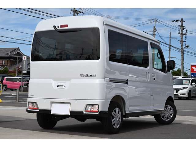 【丁寧にご説明させて頂きます】リース契約について熟知した専門スタッフが丁寧にご説明させて頂きます。