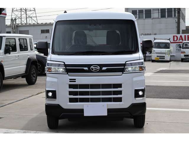 【自社運輸局認証工場保有】『認証工場＝確かな信頼の証』です。車両メンテナンスのプロがお客様のカーライフを末永くサポートさせて頂きます。