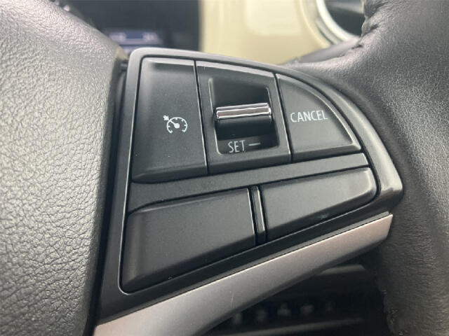 ★ナオイオートInstagram★[　＠naoiauto_car　]で検索！お得なセール情報や人気のお車を動画で紹介しております！