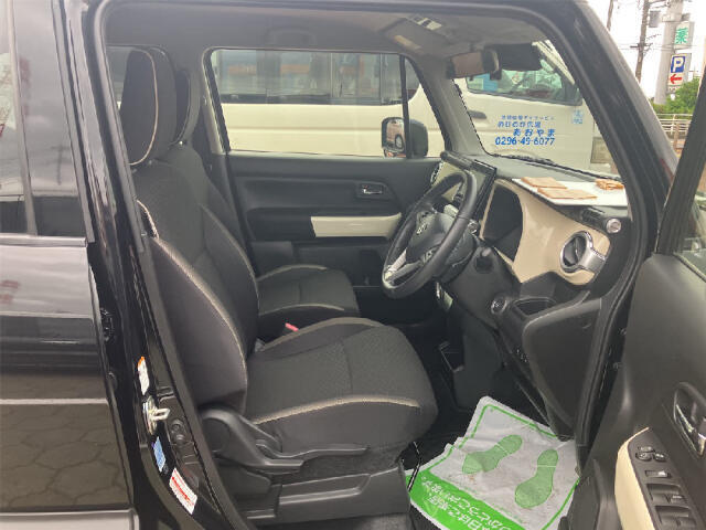 ナオイオートでは自動車保険（あいおいニッセイ同和、損保ジャパンなど）も取り扱っております。当社は自社鈑金工場を併設しております。自動車保険も含めてお客様のカーライフをサポートさせて頂きます！