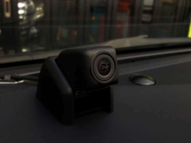 車内を録画するドラレコのインナーカメラ！