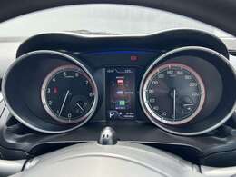 【メーター周り】※2025年4月現在の走行距離は39824kmです☆展示車移動まどで若干走行距離が増加する場合がございます！