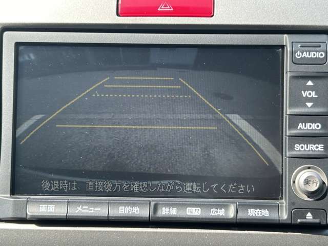 ☆★Bカメラつき☆★狭い場所の駐車も、駐車が苦手な方も！後ろの距離や幅が確認できるととても楽です！