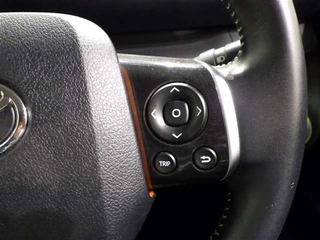 現在お乗りのお車があれば喜んで査定いたします。詳しくは、お近くの名古屋トヨペットグループのお店までご相談ください。