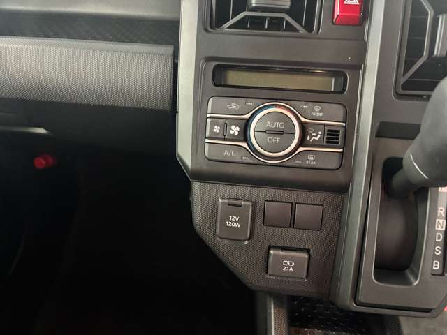 株式会社オートコミュニケーションズ　成田店の車両を拝見頂きありがとうございます。ご不明な点やなどご要望がございましたら、お気軽にメールもしくは、TEL：043-496-1222にてお問い合わせください。