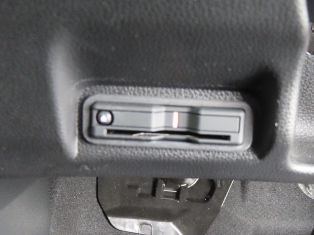 【ETC車載器装備済み】ご使用いただくには別途セットアップ費用がかかります。ご用命の際はお申し付けください。