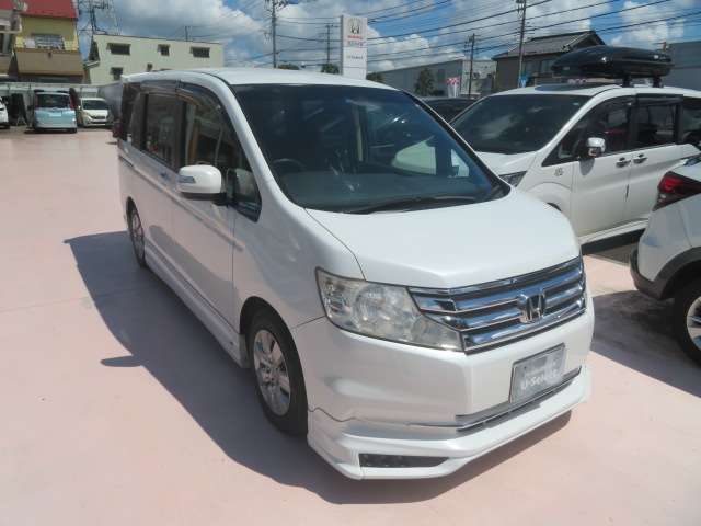 右前からの画像です！お車の事でしたらお任せ下さい！