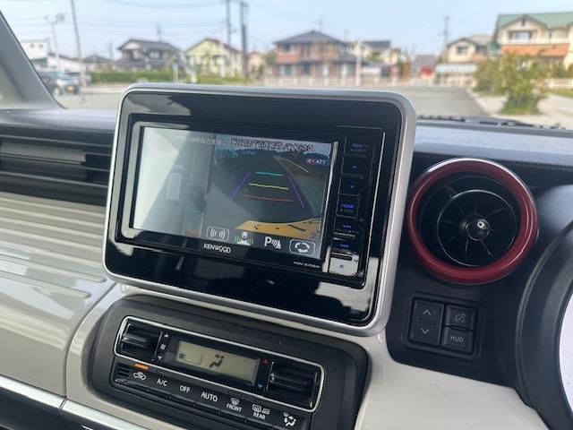 バックモニター