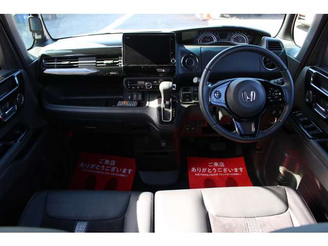 全国対応2年保証付　車検整備付　衝突軽減ブレーキ　ナビTV　バックモニター　両側パワースライドドア　ETC　スマートキー　ハーフレザー　Bluetooth接続　純正アルミホイール　ターボ　コーナーセンサー