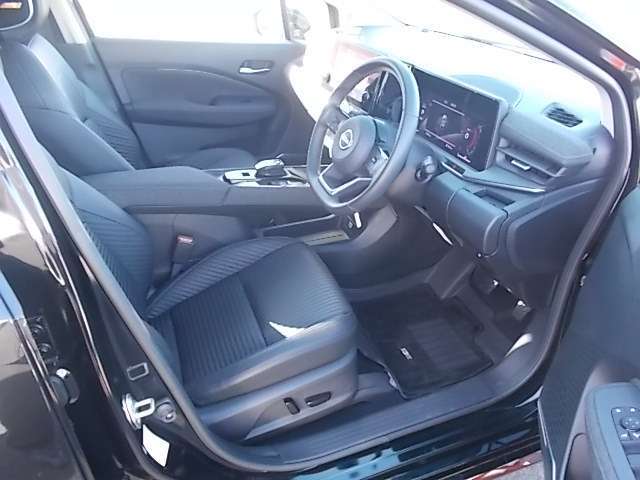 運転席に座った姿を想像してみてください！