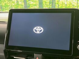 【新型ディスプレイオーディオ】お持ちのスマートフォンと連携して、ナビやbluetoothでの音楽再生が可能です♪別途ナビ機能の取付けも可能です♪