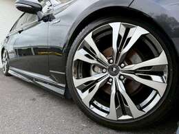 ご来店頂く全てのお客様をスタッフ一同笑顔で、お出迎えさせて頂きます。　些細なことでも構いませんので、ご連絡をお待ちしております。　　お問い合わせ電話番号は、0567-32-5430までお願い致します。