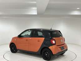 【ユーズドカーウェルカムプラン（残価設定型ローン）】ローン元金の一部を最終回のお支払いまで据え置き、毎月のお支払いを軽減するローンプランです。