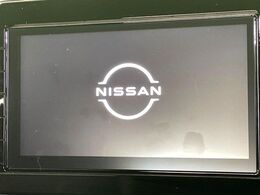 【純正9型ナビ】人気の純正ナビを装備。オーディオ機能も充実しており、Bluetooth接続すればお持ちのスマホやMP3プレイヤーの音楽を再生可能！毎日の運転がさらに楽しくなります！！