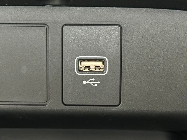 外部機器からの接続も可能でございます♪