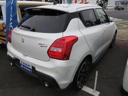 スズキ認定中古車！！スズキ中古車査定士1級免許を持った担当スタッフが査定をおこなっている安心の中古車です！！