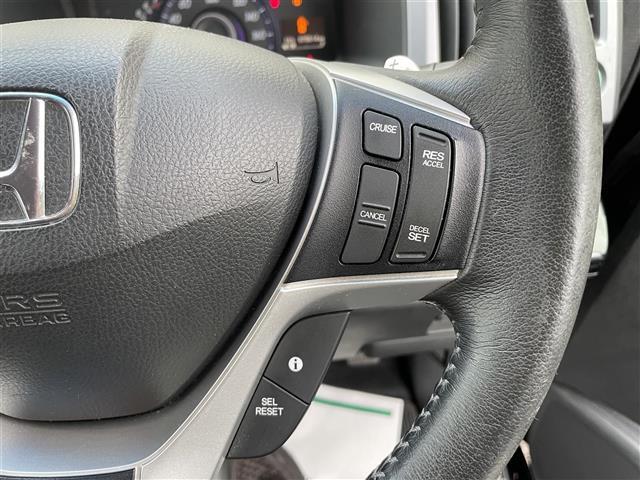【運転席操作部】快適なドライブを楽しむための機能が装備されています！運転席から触れるので、使いやすいです！除菌プランいれていただくと、さらに清潔で安心していただけます！