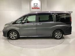 購入後も自社指定整備工場完備でお客様の愛車をしっかりサポート致します！御納車時には安全かつ安心してお乗り頂けるようホンダ専門知識を持つ整備スタッフが点検・整備・装備も説明をしてお渡ししております。