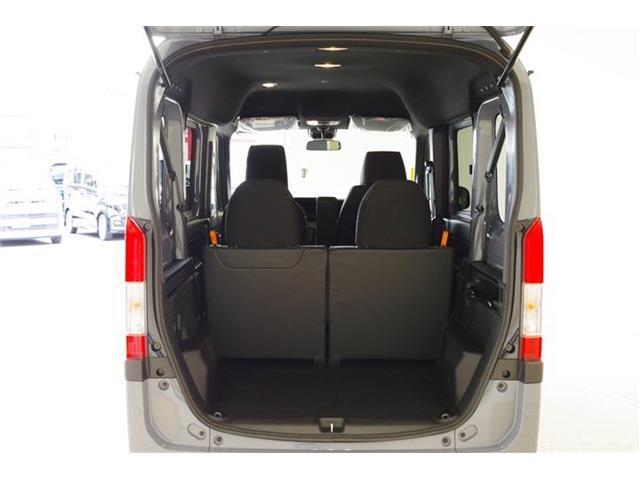 アツミモータースでは人気の中古車を常時1500台展示！掲載車両以外にも当社ホームページにて検索できます！