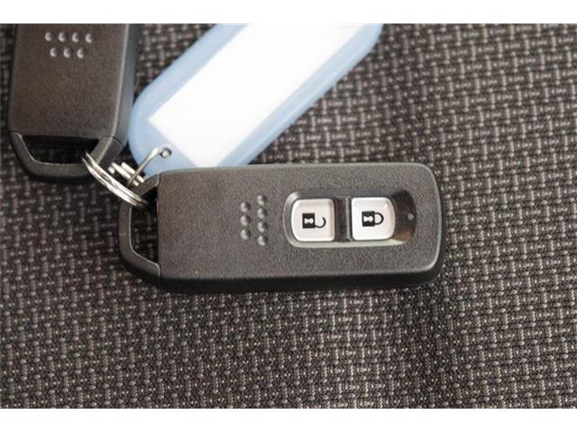 アツミモータースでは人気の中古車を常時1500台展示！掲載車両以外にも当社ホームページにて検索できます！