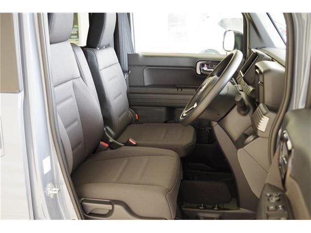 アツミモータースでは人気の中古車を常時1500台展示！掲載車両以外にも当社ホームページにて検索できます！