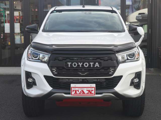 ●全車3か月又は3000kmの全国無料保証が付いています。もっと長く保証が欲しいといったお客様には最長7年まで期間が選べる延長保証もご用意しています。（有料）