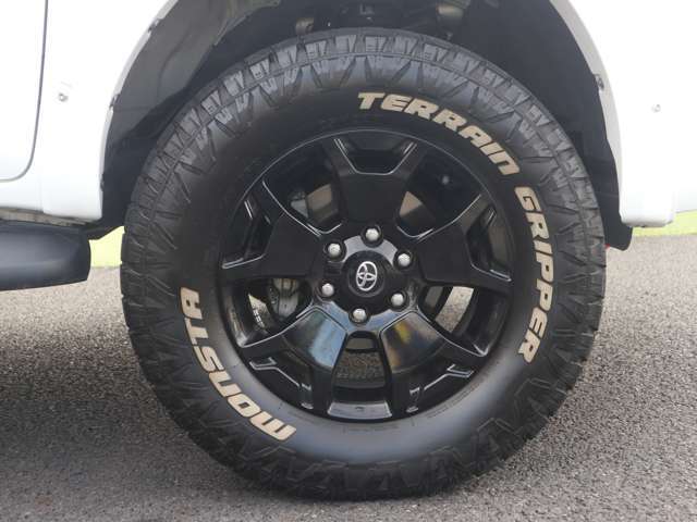 ●当社でお勧めしているあいおいニッセイ同和損保の自動車関連の各種保険商品をご紹介します。お問合せ、ご来店の際は保険募集人資格を持った専属の担当者が詳しくご説明いたします。お気軽にお問い合わせください。