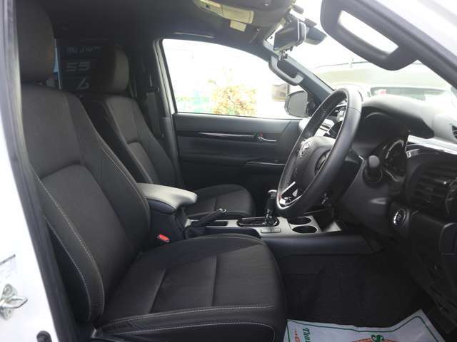 ●ご成約頂いたお車はワコーズのエンジンオイルに交換してお渡しさせていただいています。オイルにもこだわったお店です。