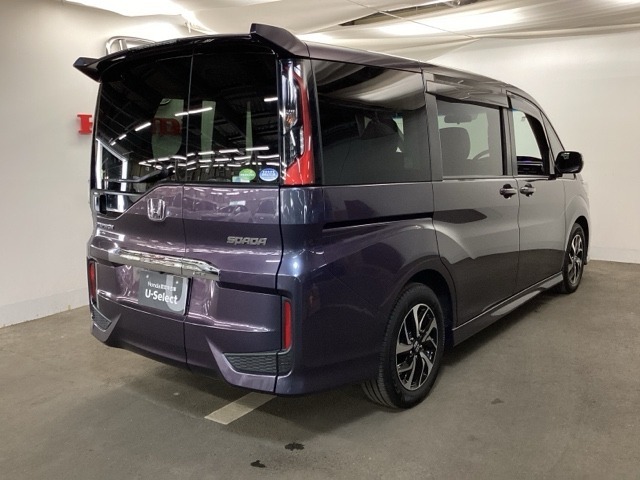 坂道や高速道路でもパワフル。快適装備を備えた、ターボ仕様車です。