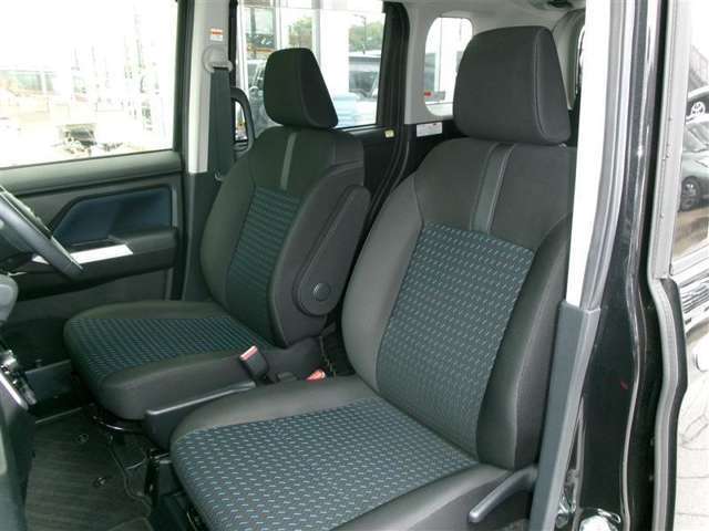 助手席側です。