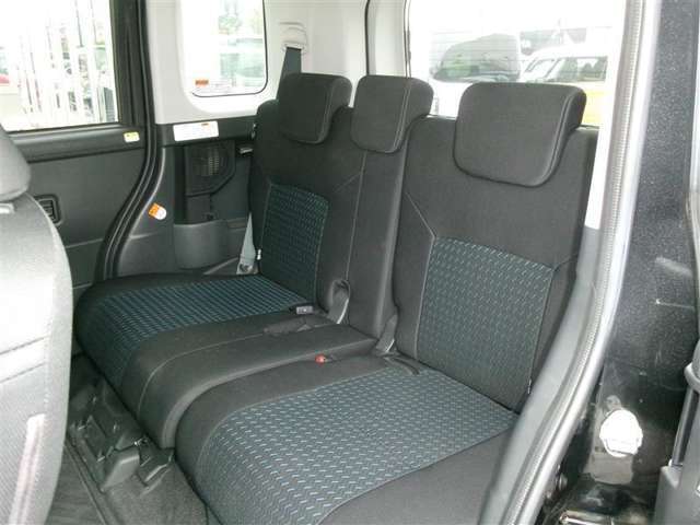 後ろのシートです。