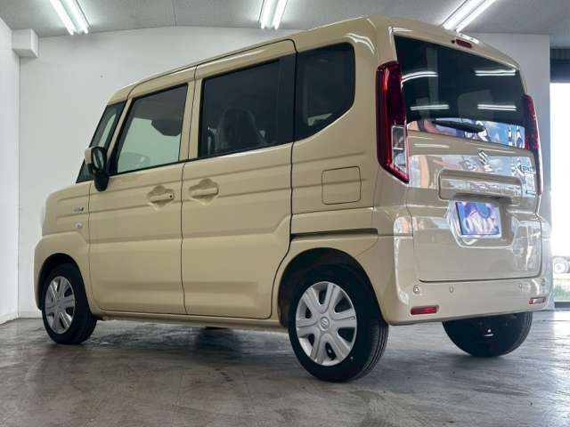 当店はお客様との会話を通じて、ライフスタイルに合ったクルマ購入の実現に尽力します。