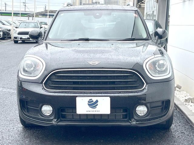 ●ご覧の通り綺麗な状態を維持しているお車ですが、小さなキズの状況や他の箇所のお写真もお送りできます。ご遠方の方でも安心してご検討いただける様、お客様のご希望に応じて出来る限りご対応させていただきます。