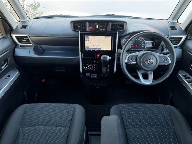 全国のオークション会場で毎日仕入に参加、本当に安く売値設定できる車しか仕入れておりません♪他社様在庫とご比較の上、是非ご検討くださいませ★