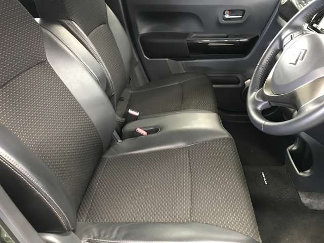 ★売り買いおトクのカーセブン♪程度良好おすすめの一台です☆☆ぜひ現車を見にカーセブンMEGA福井店へお越しください★