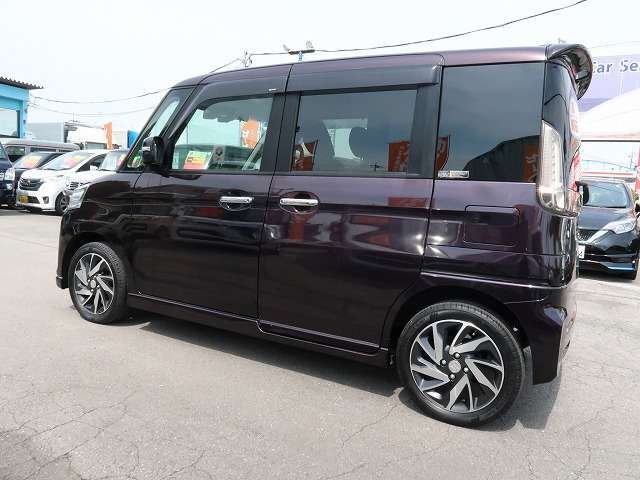 提携の板金工場もあります！ご安心ください！事故修理やキズ・へこみなどお車の傷の事でお困りのお客様も是非ご来店ください！仕上がりも良く、リーズナブルに、そして出来るだけ早く作業いたします！