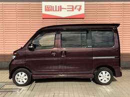 当店は、トヨタディ-ラ-として高品質な中古車を多数取り揃えております！