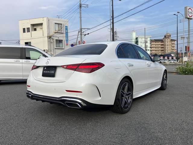 メルセデスベンツ認定中古車2年保証ですのでご購入後も安心です。