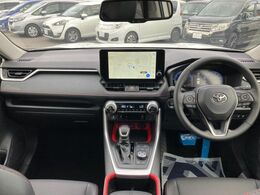 グループ総在庫数約30，000台！！全国の系列店からメーカー・車種問わずご紹介出来るので、あなたにピッタリのお車が見つかるはずです♪まずはお問い合わせ下さい☆