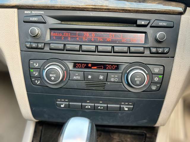 AUTO DEALER  LUCXIA　　TEL：0476-85-5936