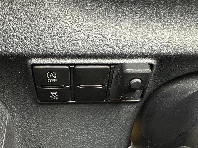 【運転席操作部】快適なドライブを楽しむための機能が装備されています！運転席から触れるので、使いやすいです！除菌プランいれていただくと、さらに清潔で安心していただけます！