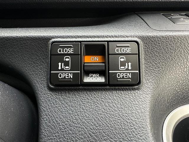 【運転席操作部】快適なドライブを楽しむための機能が装備されています！運転席から触れるので、使いやすいです！除菌プランいれていただくと、さらに清潔で安心していただけます！