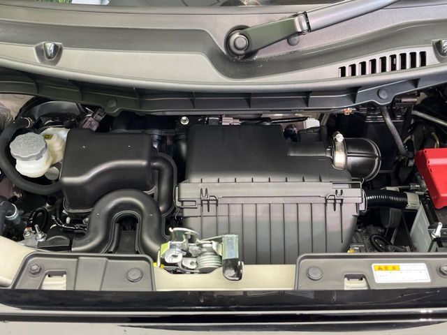 親切・丁寧な専門メカニックスタッフが応対！・車検・点検整備・事故等の修理などアフターサービスも安心。お車のカスタマイズもネクステージのサービススタッフまでご相談ください！