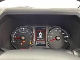 【スピードメーター】メーターがシンプルで見やすく運転しやすいですね！