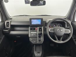 【インパネ全体】全方位で視界が広く、高い目線で運転もしやすいです！