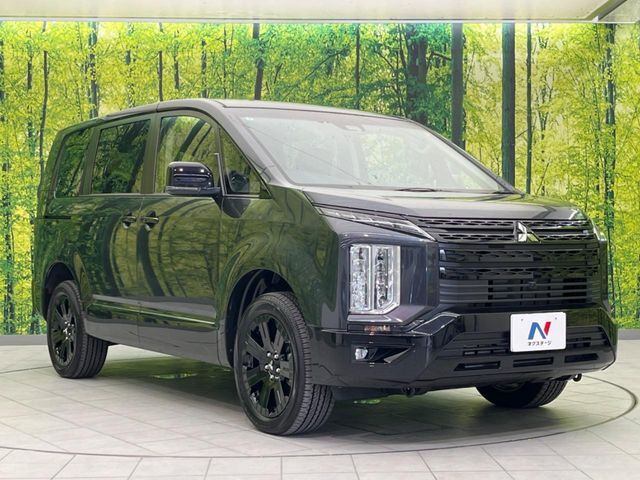 大好評のボディコーティング「弾スプラッシュコート」もご納車までに施工可能。通常のガラスコートと異なる、耐久年数6年の無機質ガラスコーティングが、ボディをキレイな状態に保ってくれます。